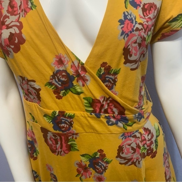 Matilda Jane Yellow Floral Alana Wrap Pockets Short Sleeves Maxi Dress - Picture 2 of 7